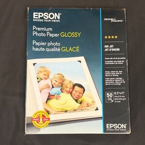 Epson Glossy Photo Paper with Black and White Packaging